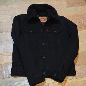 Levi denim jacket XS